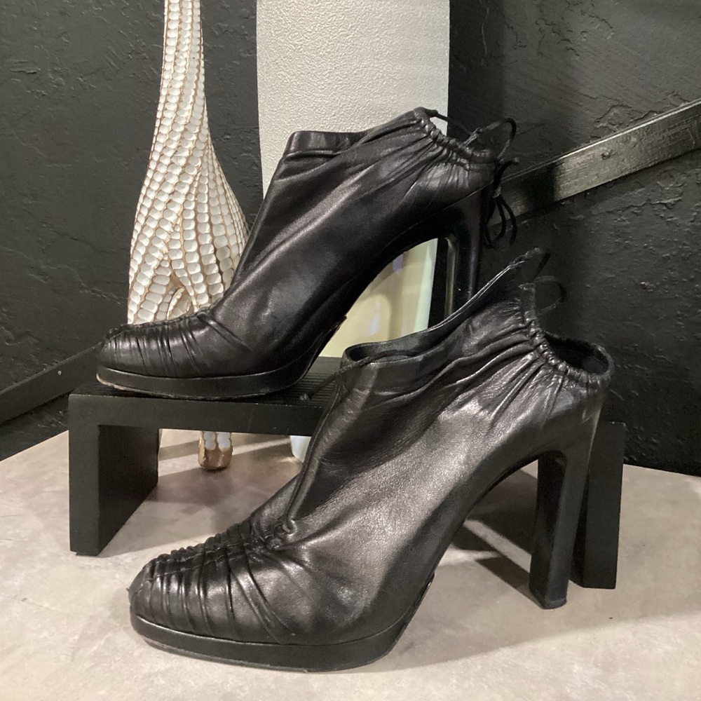 Gucci booties